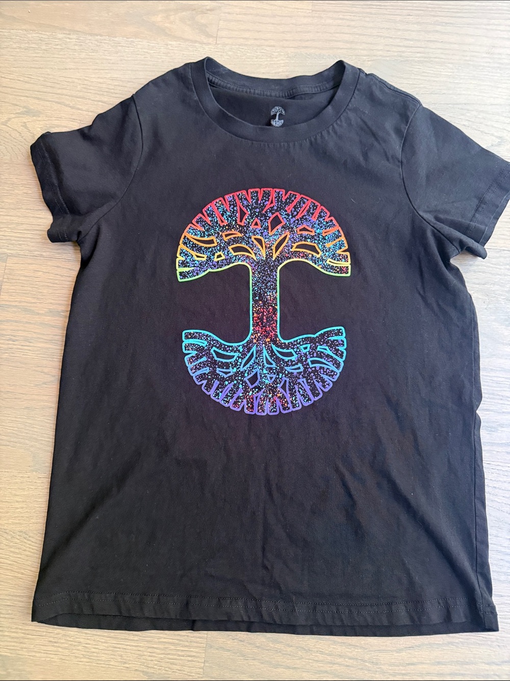 WOMEN'S PRISM TEE   - Oaklandish